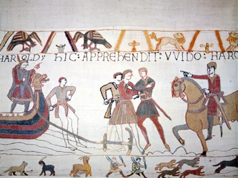 Harold II. (1022 - 1066) landete in der Normandie, wo er von Wilhelm I. dem Eroberer (1027 - 1087) gefangen genommen wurde. Teppich von Bayeux, bekannt als Stickerei der Königin Mathilde