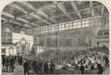 Ansicht des Abgeordnetensaals im Palazzo Vecchio in Florenz, Italien. Gravur in „L