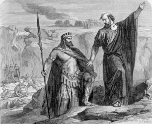 Elia warnt Ahab, dass der Regen bevorsteht. Im Hintergrund sieht man die Anbetung des Baal