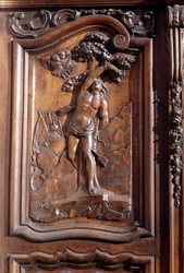 Das Martyrium des heiligen Sebastian, (Detail) der geschnitzten Holztür der Kirche der unbefleckten Empfängnis, Menton.