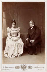 Schauspieler Maksheev und Nikulin in einer Szene aus „Die Heirat“ Stück von Nikolai Wassiljewitsch Gogol (1809-1852), Russischer Schriftsteller. Maly Theater in Moskau