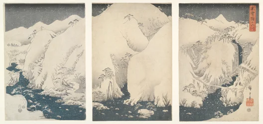 Berge und Flüsse entlang der Kiso-Straße im Schnee