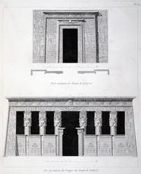 Ein Eingang und Gerüst am Tempel von Tentyris, 19. Jahrhundert