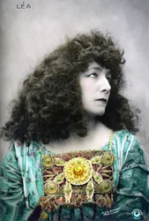 Henriette Rosine Bernard alias Sarah Bernhardt in der Rolle der Léa (Foto)