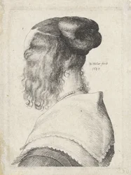Frau mit hochgestecktem Haar, schräg von hinten gesehen