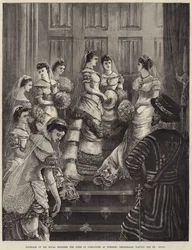 Hochzeit Seiner Königlichen Hoheit des Herzogs von Connaught in Windsor, Brautjungfern warten auf die Braut