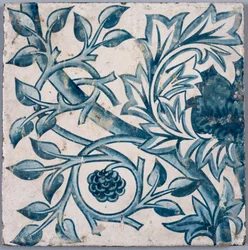 Blaues Blumenmotiv. Fliese, 1870er-1880er