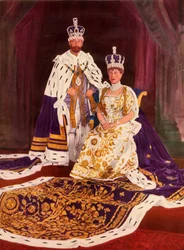 Ihre Majestäten König Georg V. und Königin Mary in ihren Krönungsgewändern, 1911, 1951
