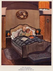 Paar schaut im Bett erotische Bücher an