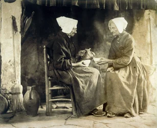 Frauen beim Tee, ca. 1900